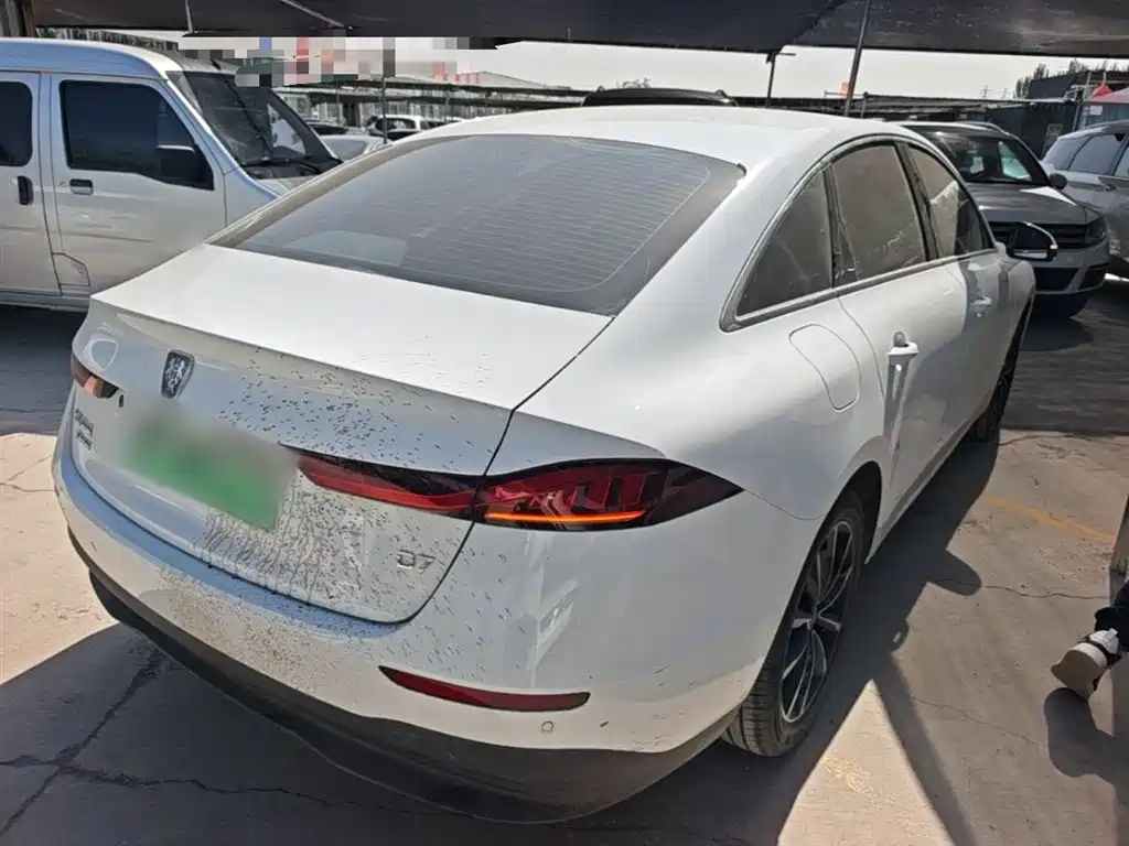 Roewe D7 2025 2025 DMH 125km World Champion Edition