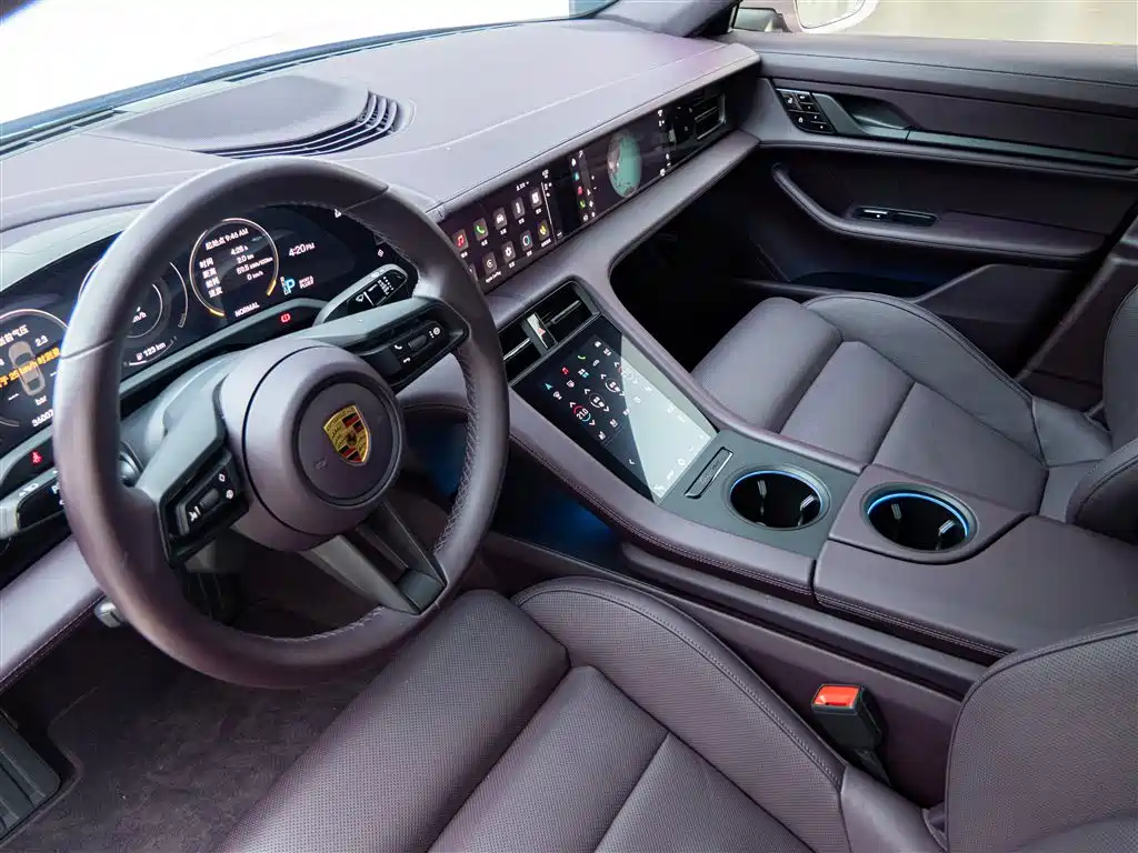 Porsche Taycan 2020 Taycan фото 24