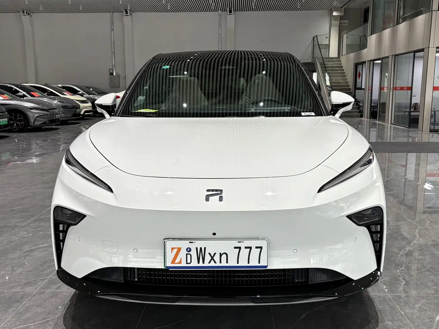 RISING AUTO FEIFAN R7