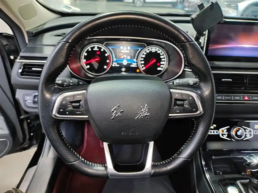 Hongqi H5 2018 30TD Dynamic Edition фото 11