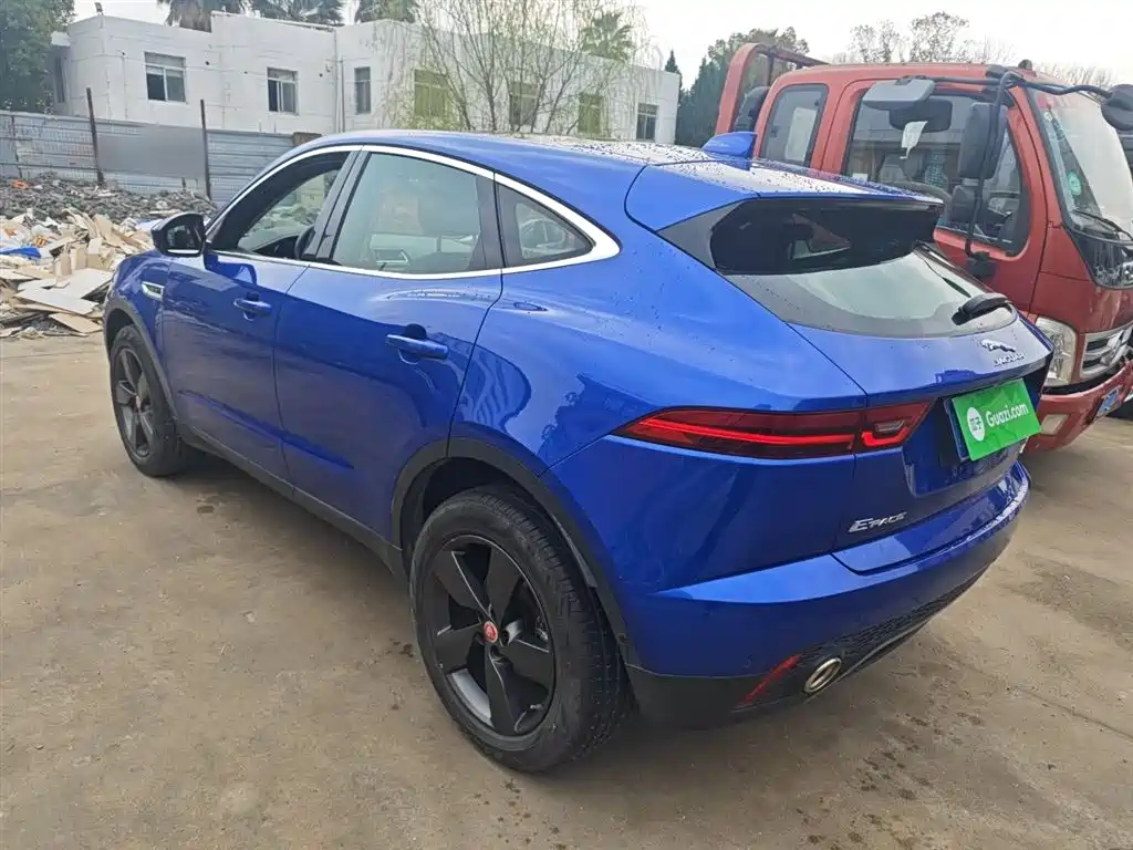 JAGUAR E-PACE