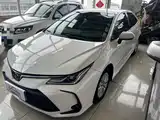 Photo 2 - Toyota Corolla