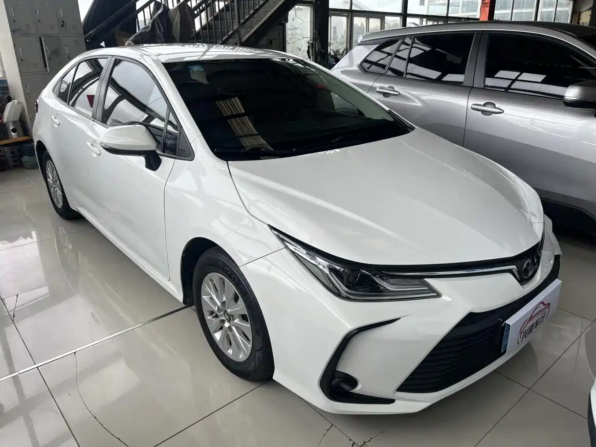 Photo 1 - Toyota Corolla