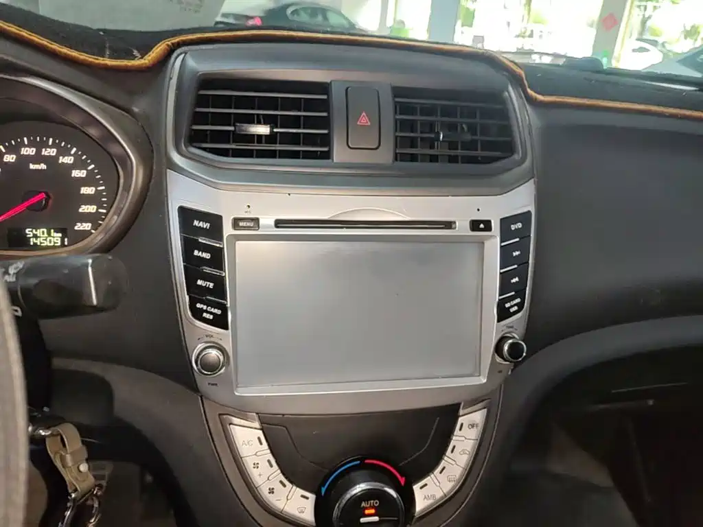 Photo 13 - Haima M3