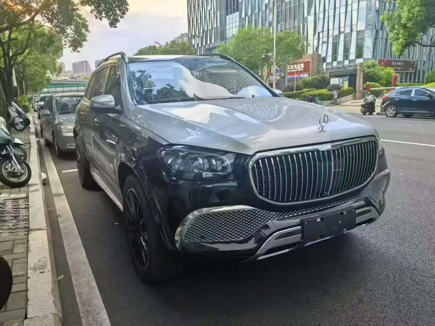 MERCEDES-BENZ MAYBACH GLS