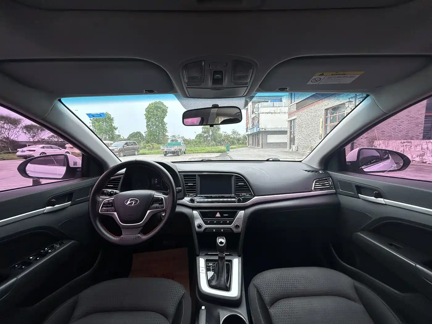 Hyundai Elantra 2016 1.6L Auto Smart·Youth Edition фото 5