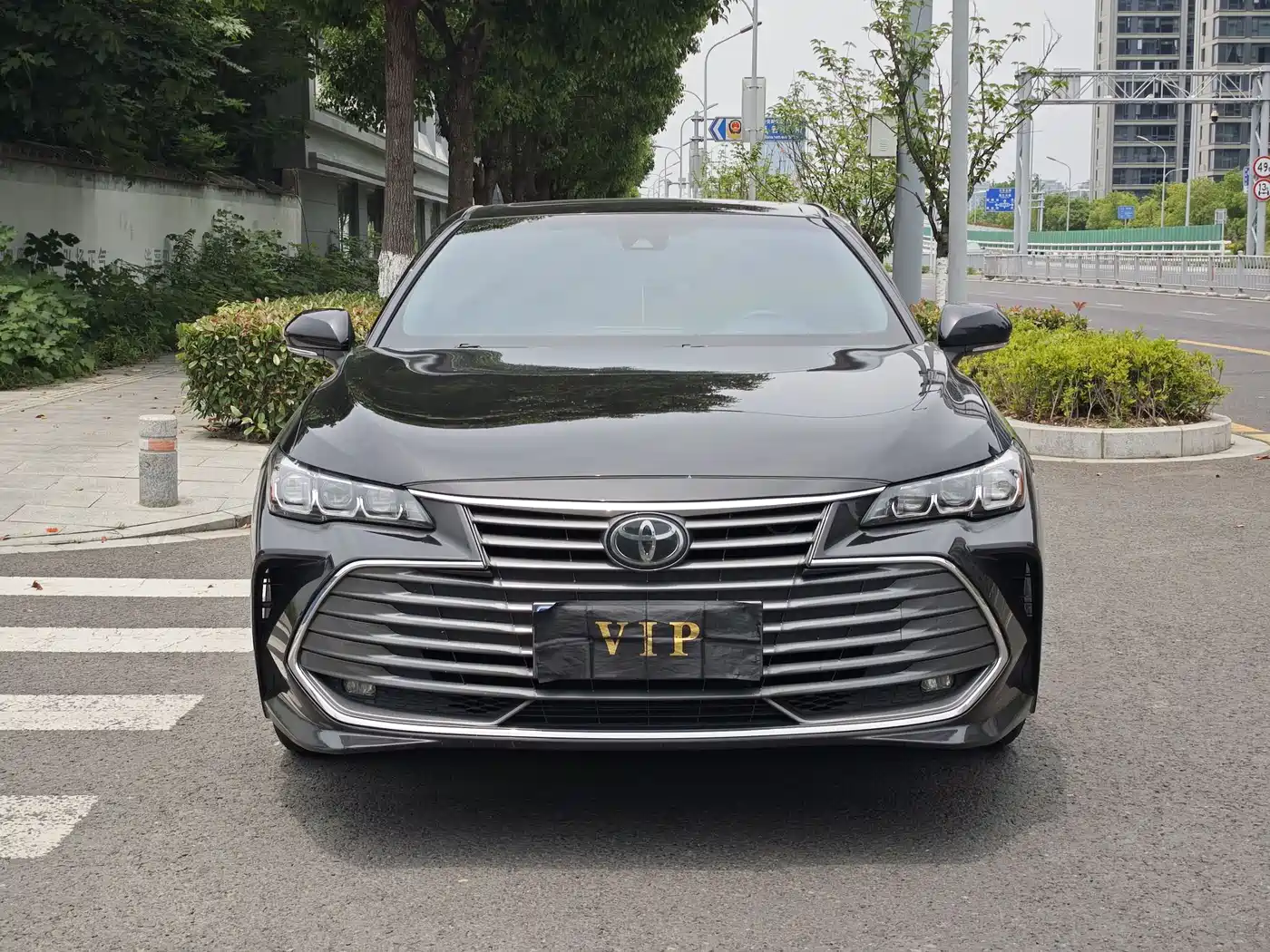 Toyota Avalon 2019 2.5L Progressive Edition China V фото 2