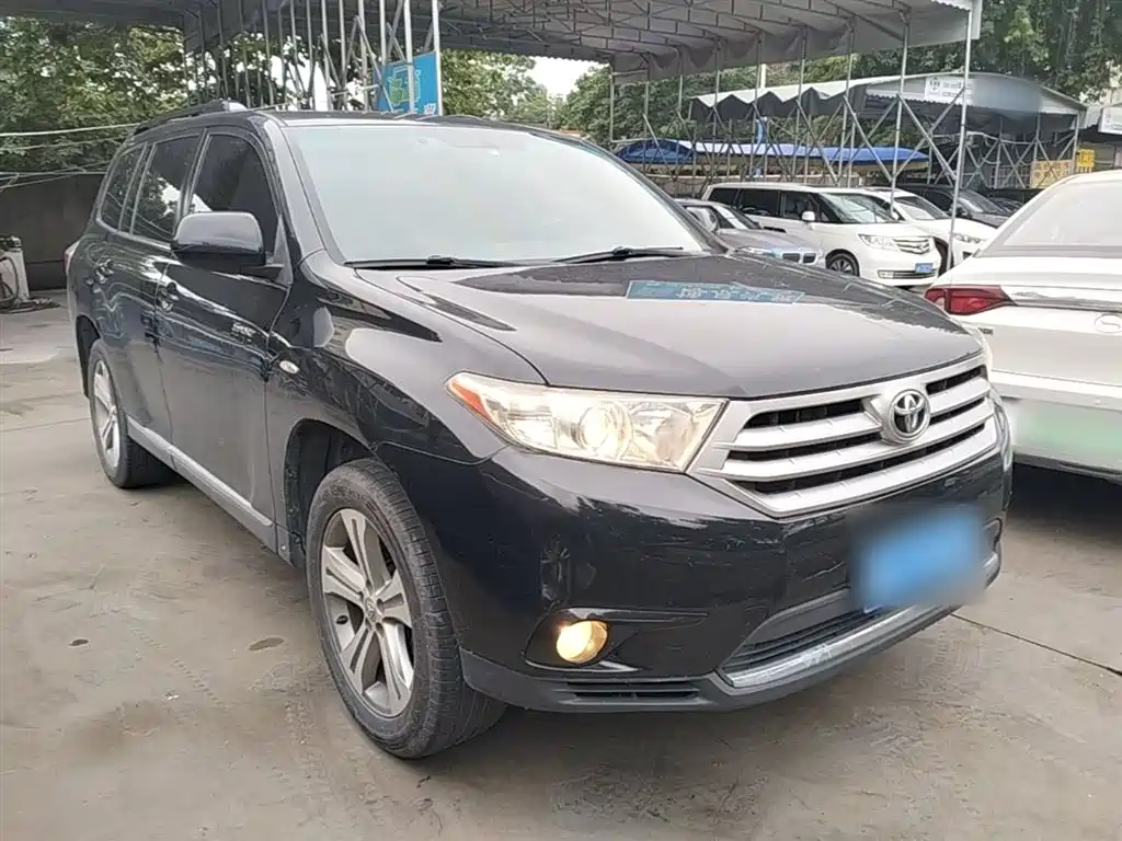 Toyota Highlander 2012 2.7L 2WD 7-Seater Luxury Edition фото 4