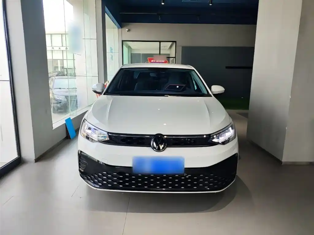 Volkswagen Lavida 2025 New Edge 1.5L Outstanding New Ease фото 3
