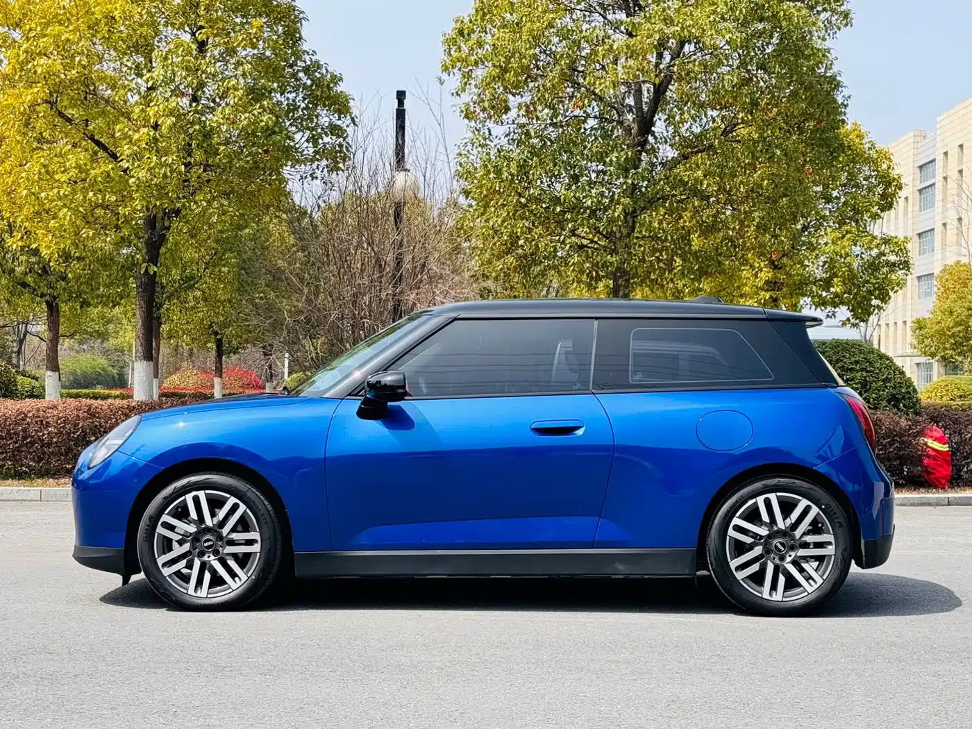 MINI ELECTRIC  COOPER