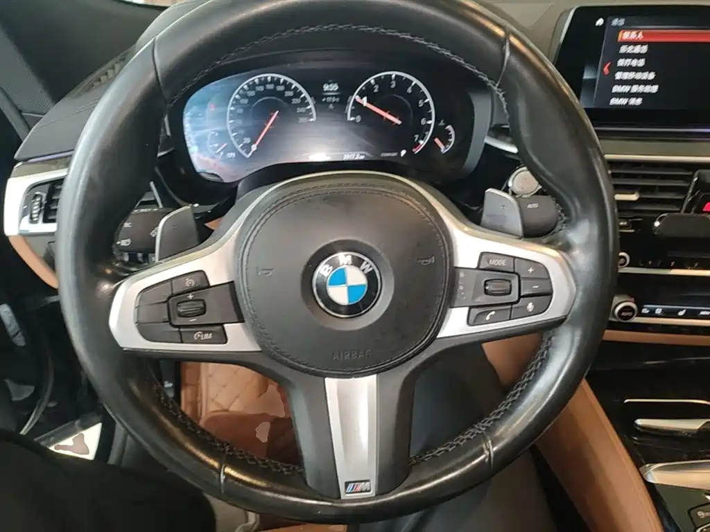 BMW 6 Series GT 2019 630i M Sport Package фото 7