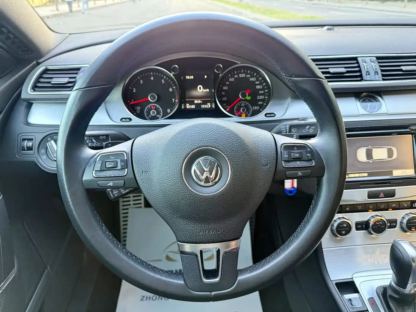 Volkswagen FAW-Volkswagen CC 2016 Model 1.8TSI Luxury фото 14