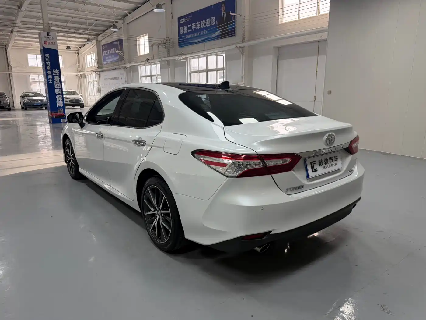 Toyota Camry 2021 2.5G Luxury Edition фото 6