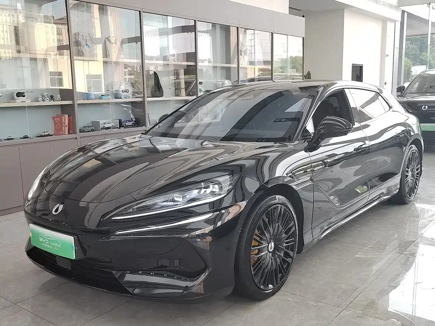 Denza Z9GT 2024 1100 AWD Ultra Edition