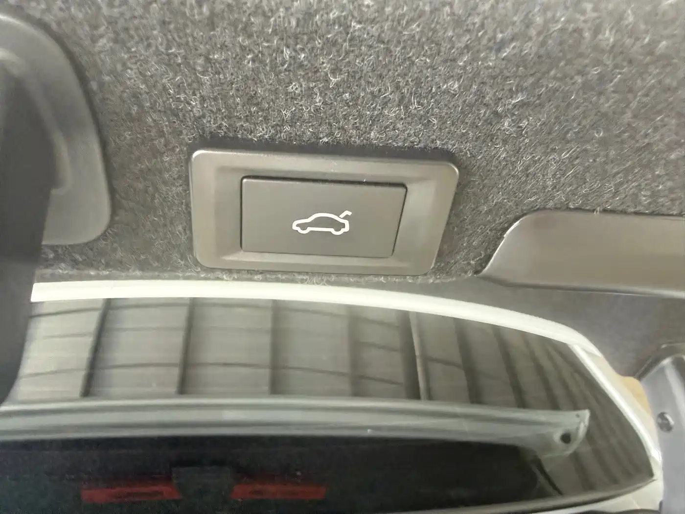 Audi A4L 2019 40 TFSI Fashion (China VI) фото 20