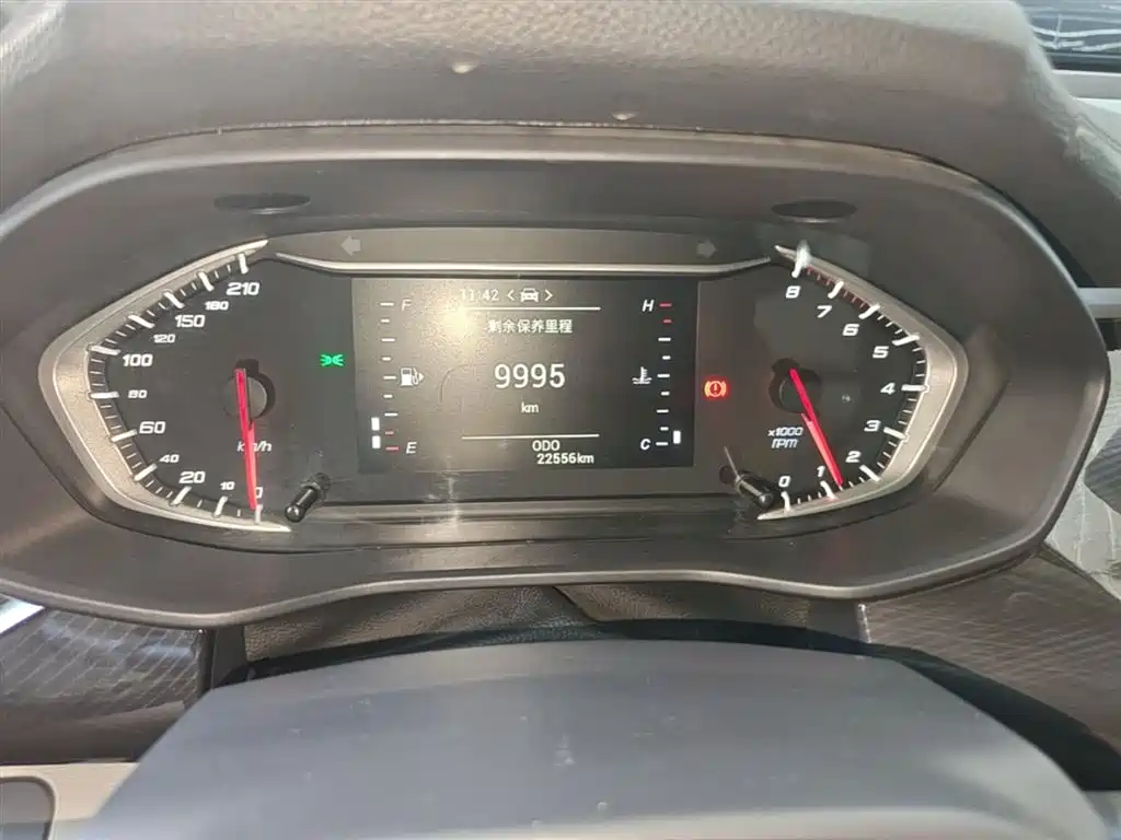 SAIC Maxus Maxus G50 2023 Model 1.5T Manual Joyride A фото 12