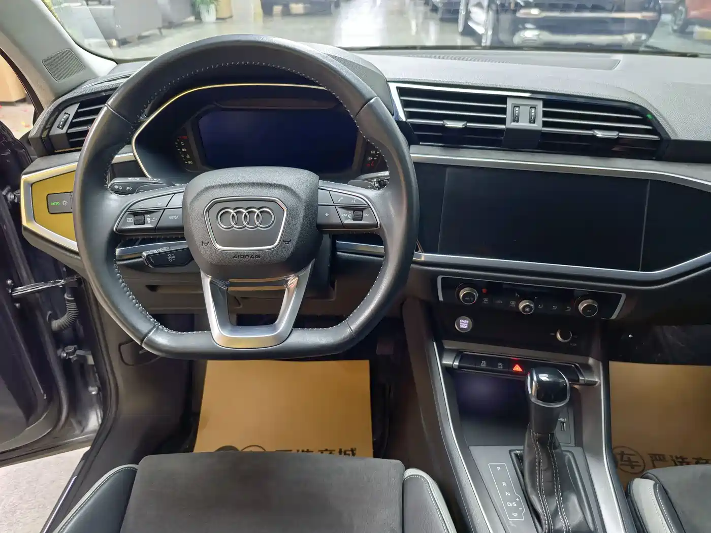 Audi Q3 2020 35 TFSI Fashion Dynamic фото 8