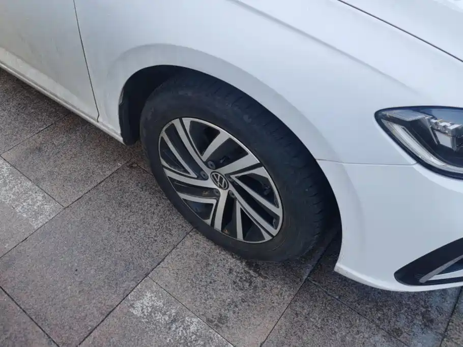 Фото 6 - Volkswagen Lavida