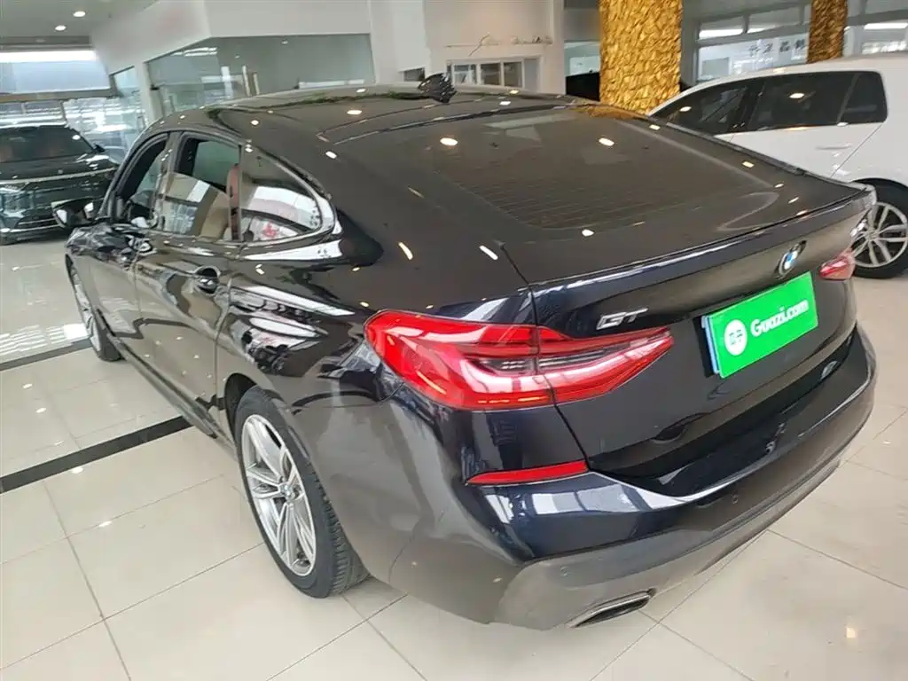 BMW 6 Series GT 2019 630i M Sport Package фото 24