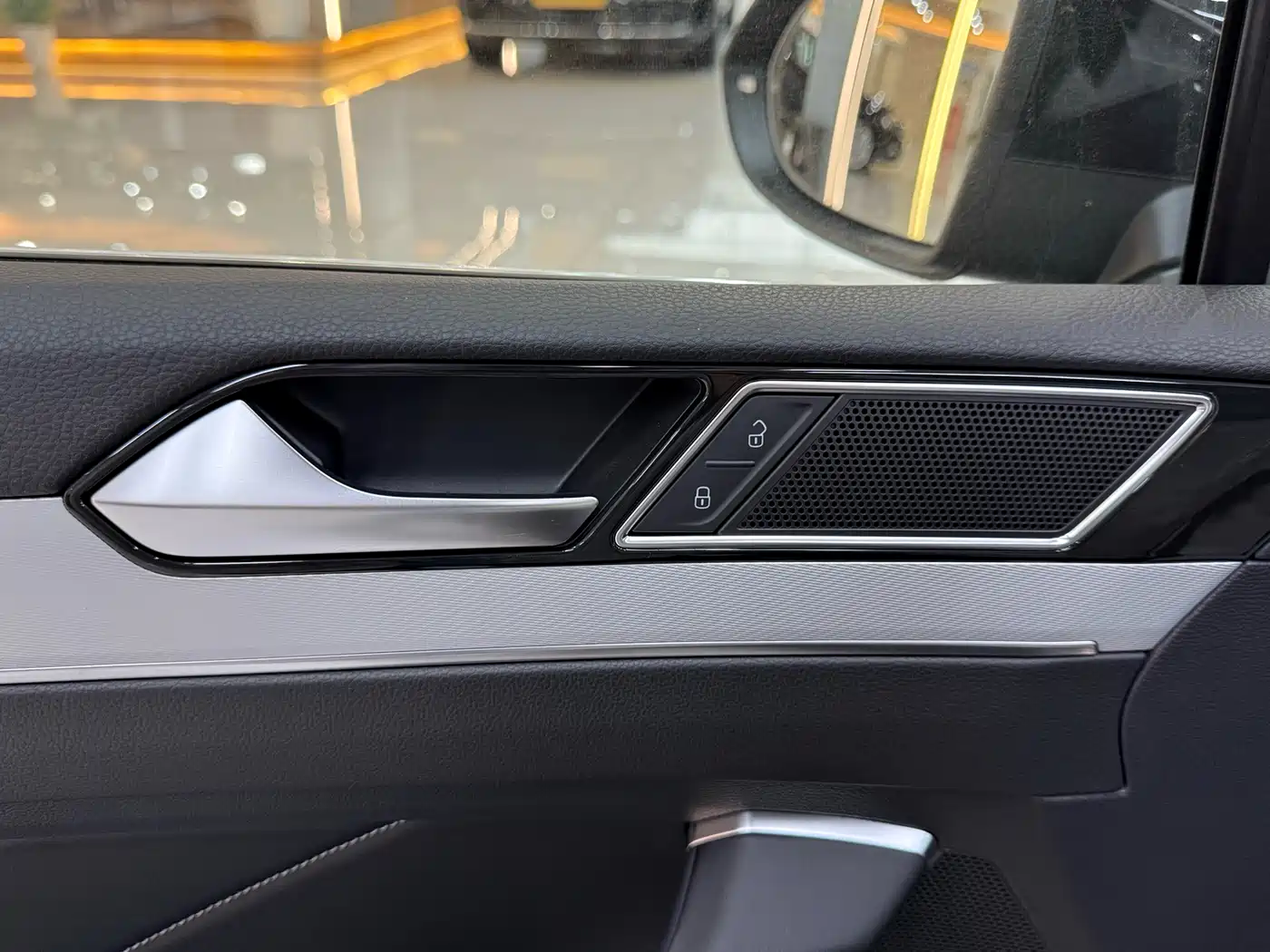 Volkswagen Magotan 2025 Popular Edition 280TSI DSG Comfort фото 16
