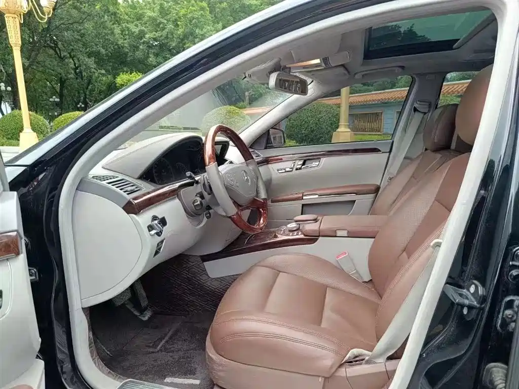 Mercedes-Benz S-Class 2010 Model S 400 L HYBRID фото 5