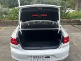 Photo 14 - Volkswagen Magotan