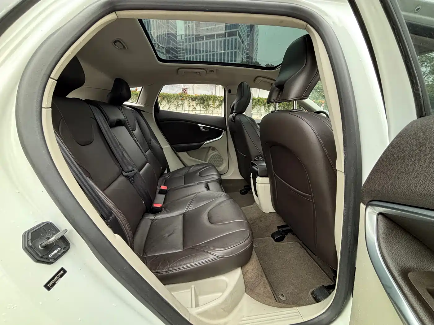 Фото 6 - Volvo V40