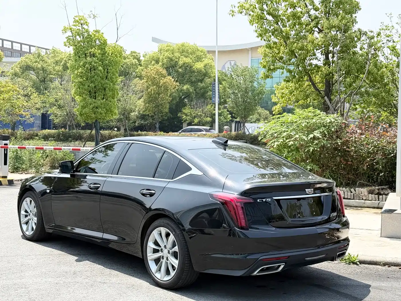 Cadillac CT5 2024 28T Luxury Model Pro фото 4