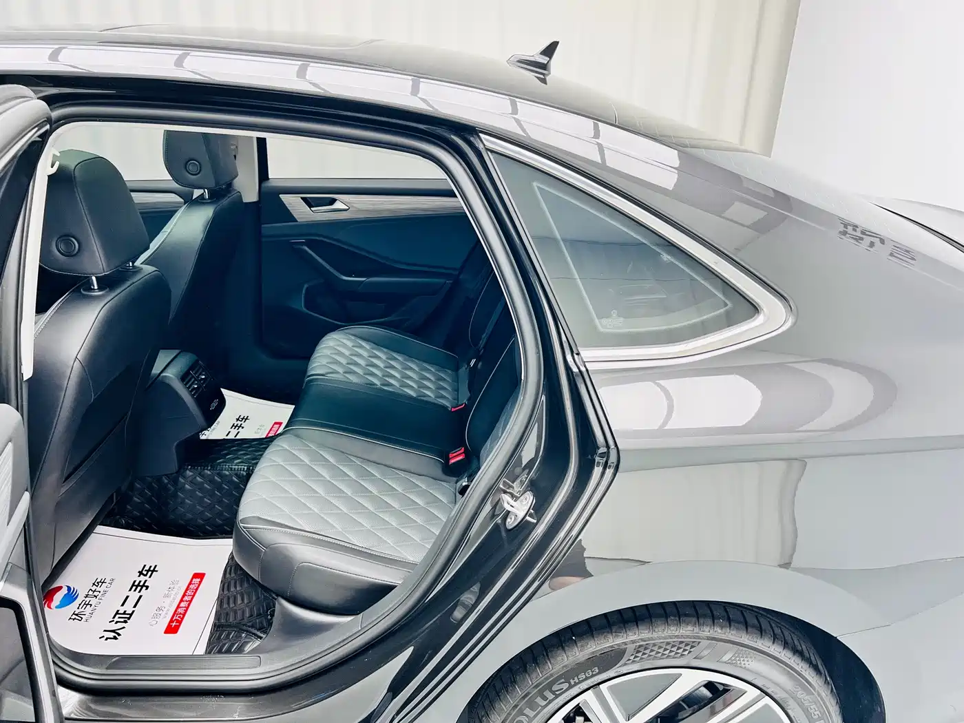 Volkswagen Sagitar, миниатюра 21