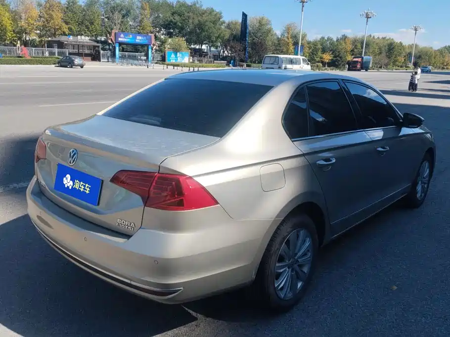 Photo 3 - Volkswagen Bora