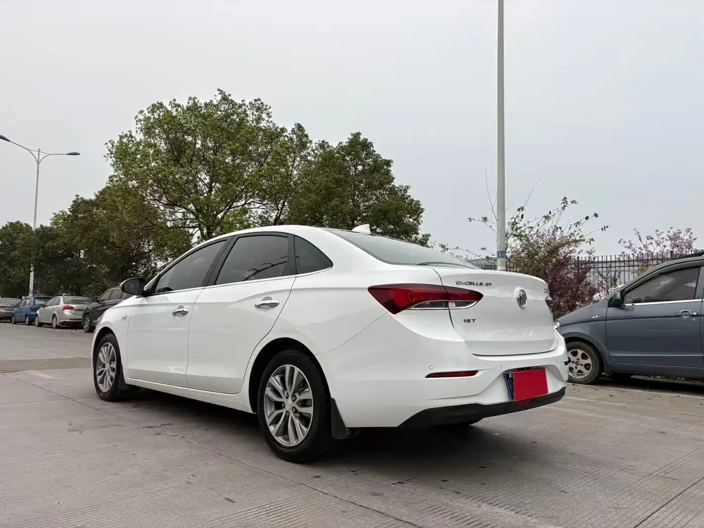 Buick Excelle 2019 18T Auto Connected Elite China VI фото 9