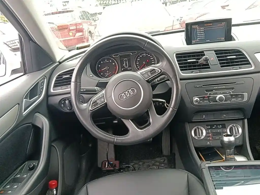 Audi Q3 2016 30 TFSI Heritage Edition Smart Leader фото 11
