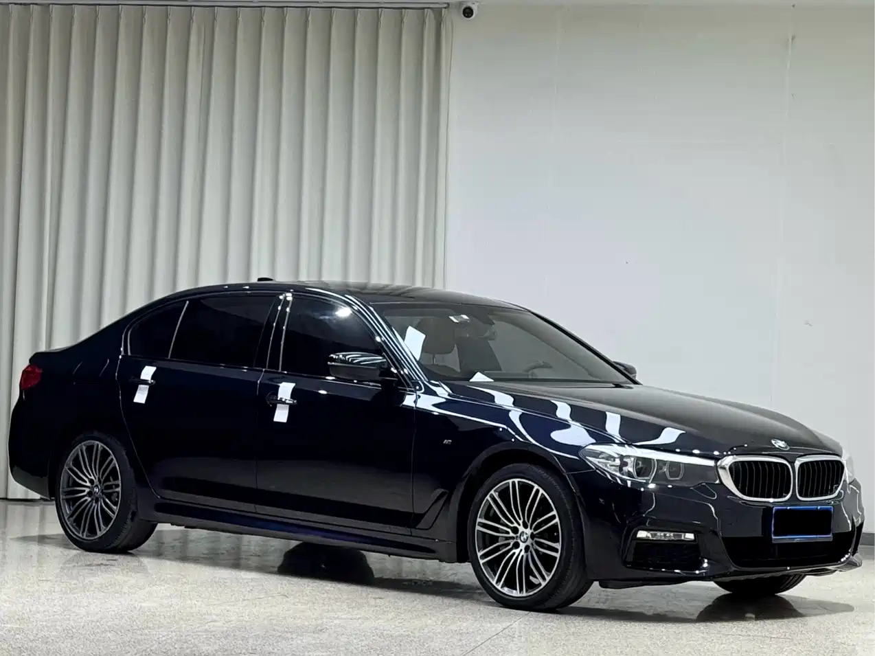 BMW 5 Series 2018 530Li Leading M Sport Package фото 3