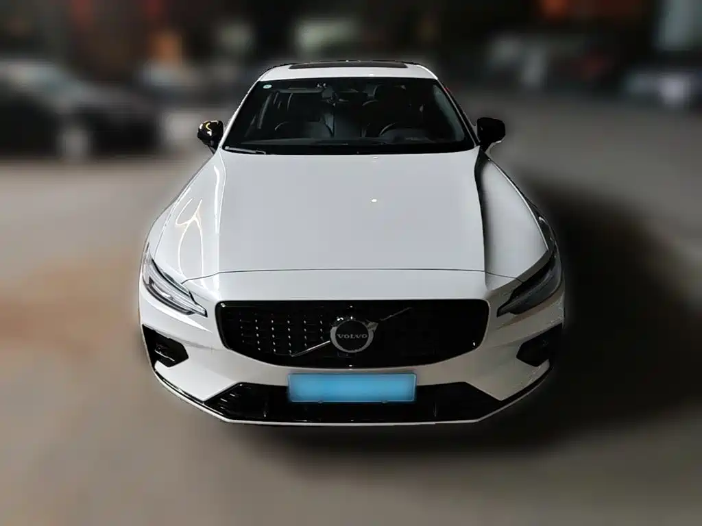 Volvo S60 2024 2025 B5 Elegance Sport Edition