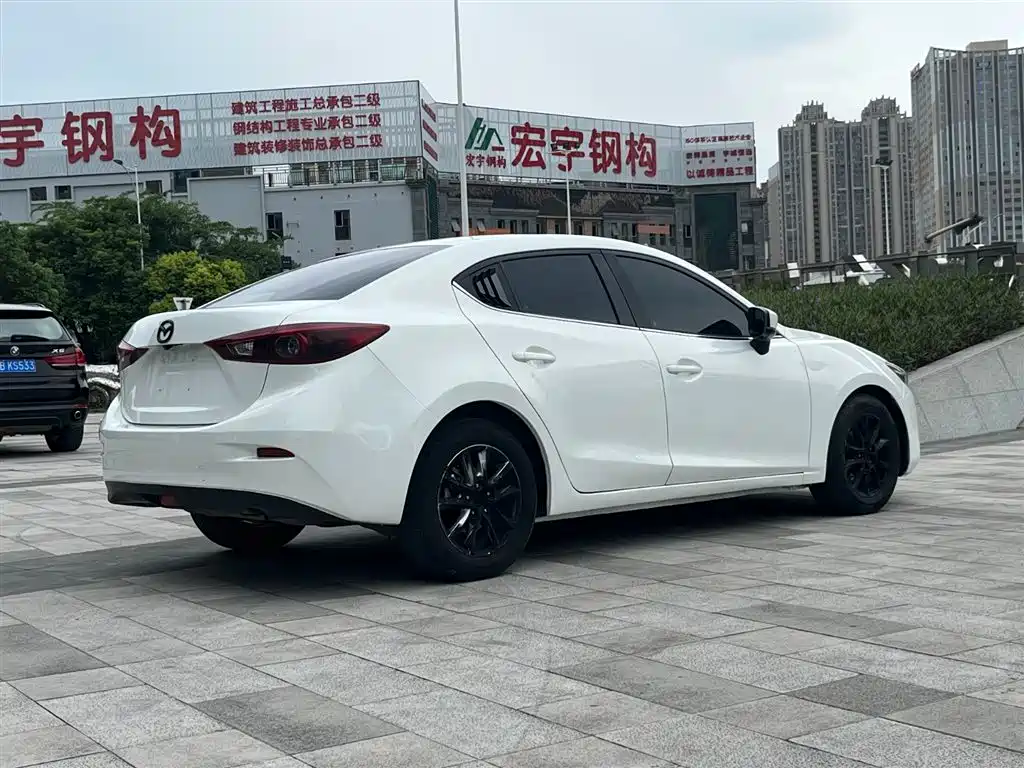 Mazda Mazda3 Axela 2017 Sedan 1.5L Automatic Luxury China V фото 5
