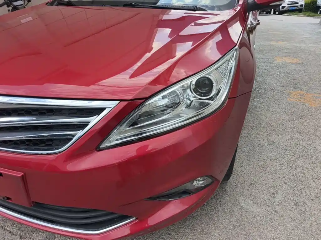 Фото 24 - Changan Eado