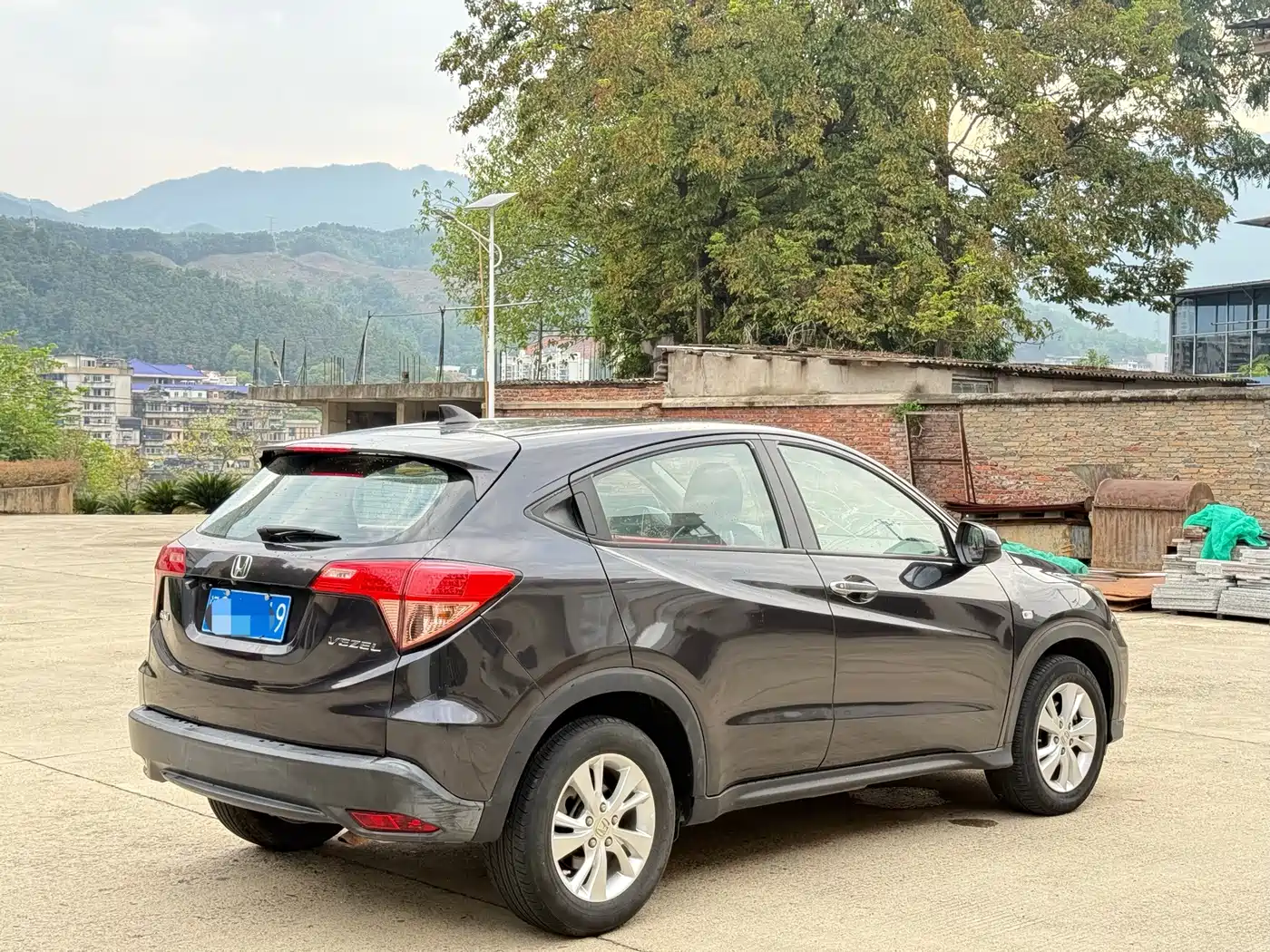 Honda Vezel 2017 2015 1.5L CVT 2WD Comfort