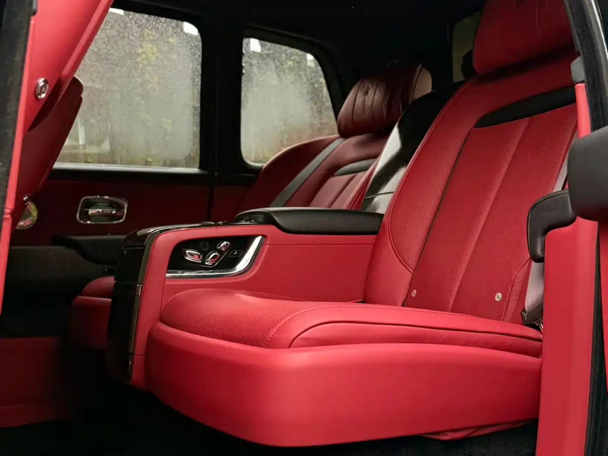 Rolls-Royce Cullinan 2020 2018 4-Seater Version
