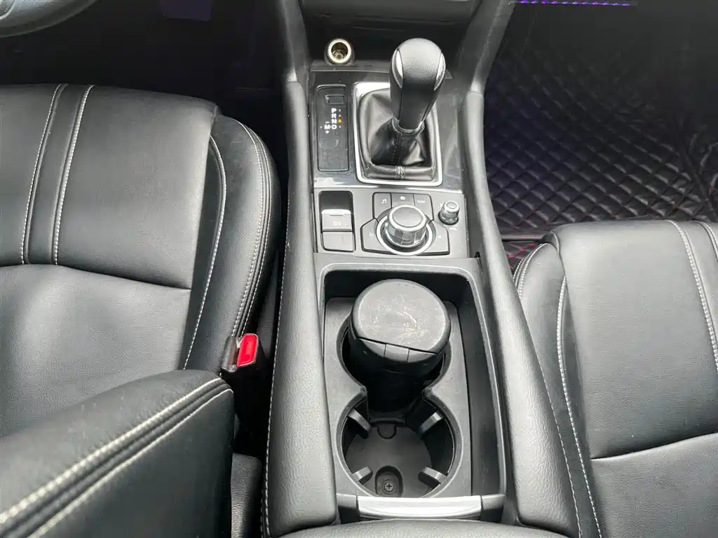 Mazda Mazda3 Axela 2017 Sedan 1.5L Automatic Luxury China V фото 17
