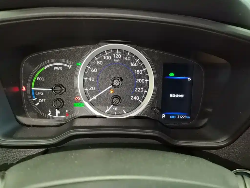 Toyota Levin 2021 Dual Engine 1.8H E-CVT Sport фото 12