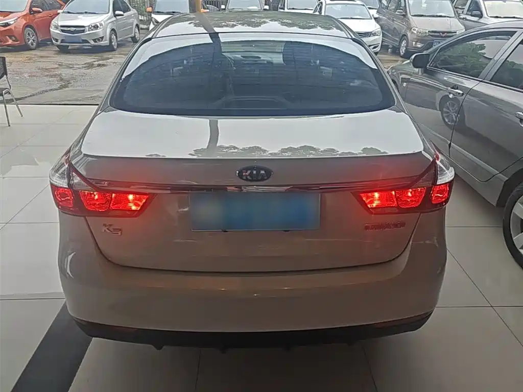 Kia K3 2016 1.6L Automatic GL фото 6