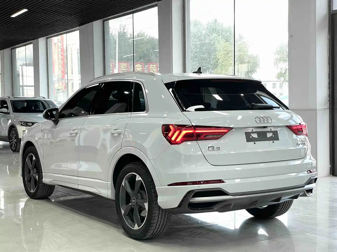Audi Q3 2023 35 TFSI Fashion Dynamic (1.4T) фото 6