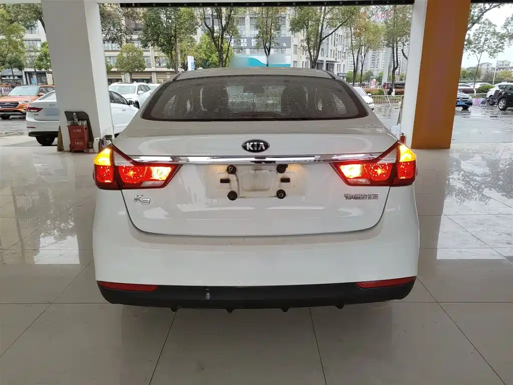 Kia K3 2016 1.6L Manual GL фото 4