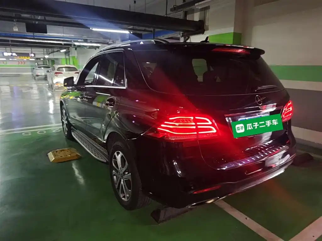 Mercedes-Benz GLE 2018 GLE 320 4MATIC Dynamic Ultimate Edition фото 9
