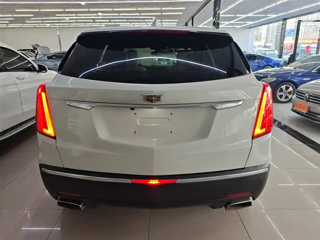Cadillac XT5 2016 25T Technology Model фото 6