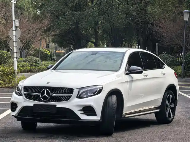 MERCEDES-BENZ GLC COUPE