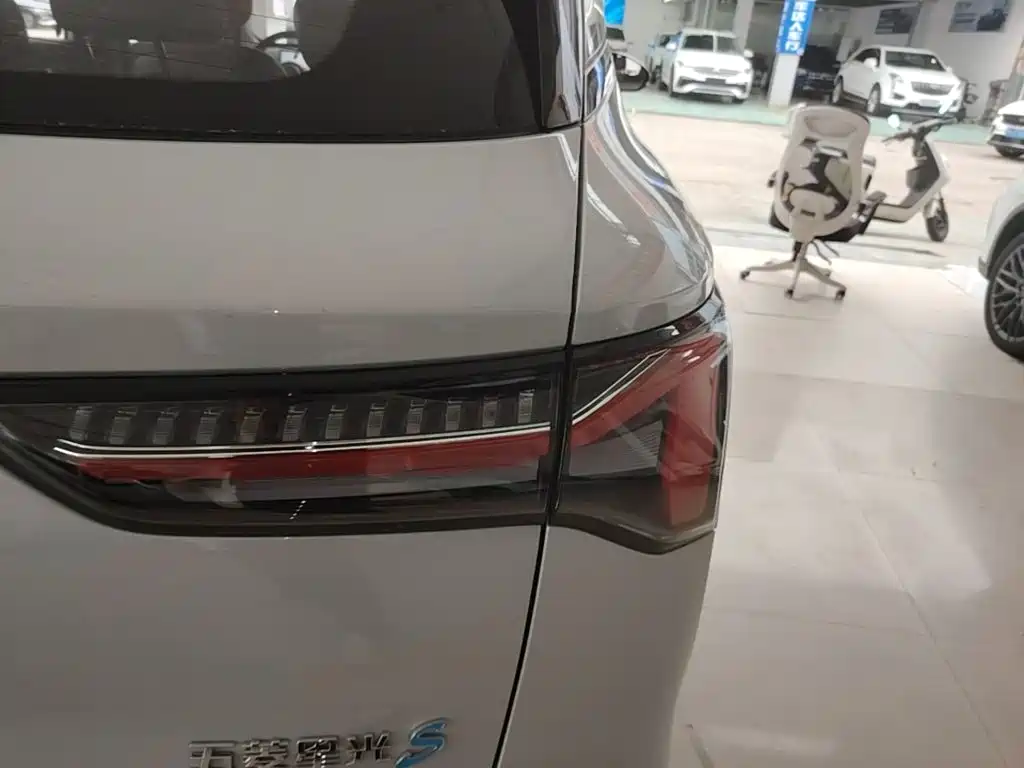 Wuling Motors Wuling Xingguang S 2024 2024 510km Flagship Model