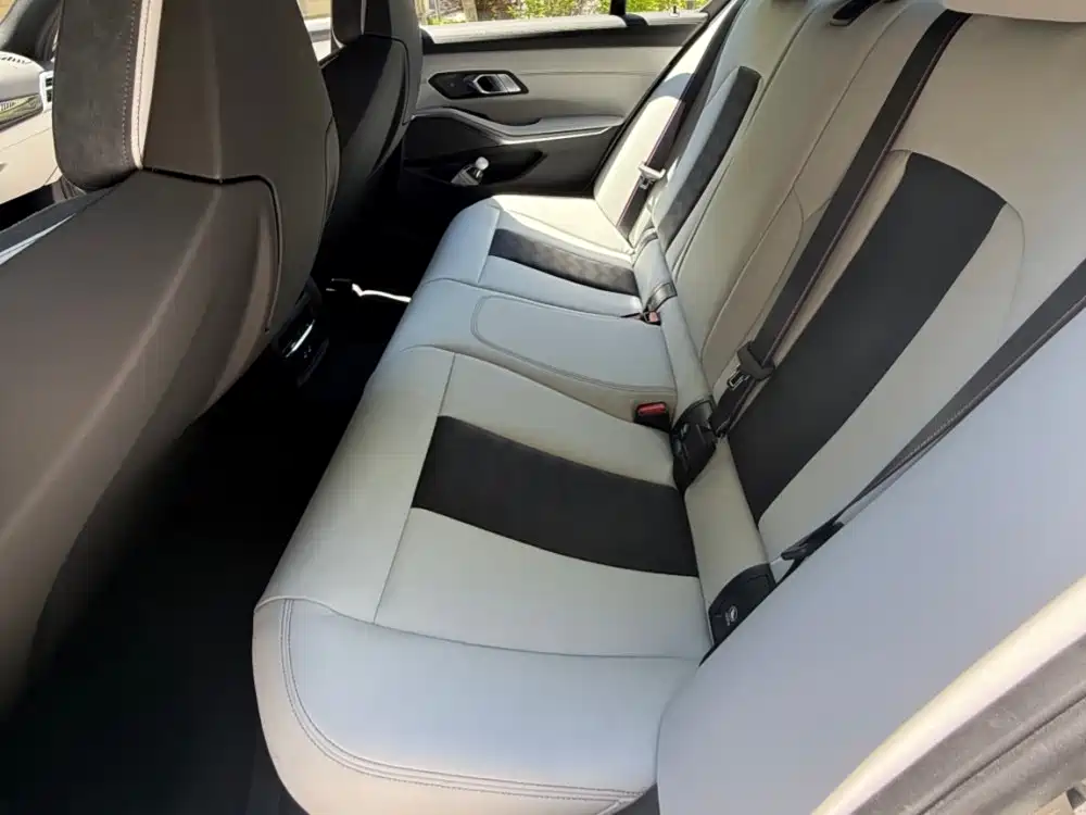 BMW M3 2023 M3 Sedan M xDrive Thunder Edition фото 7