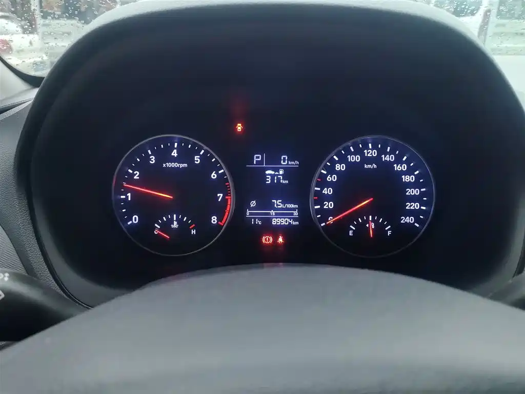Hyundai Elantra 2020 1.6L Auto GL Pleasing Edition фото 12