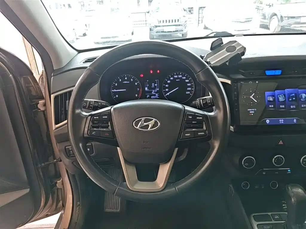 Hyundai Beijing Hyundai ix25 2015 1.6L Automatic 2WD Smart GLS фото 11
